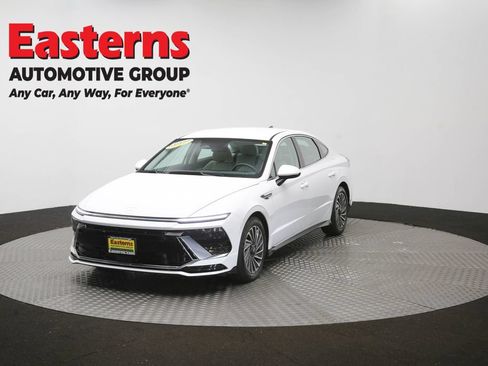 Used 2025 Hyundai Sonata SEL FWD image 54