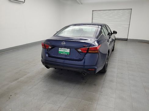 Used 2023 Nissan Altima 2.5 SR image 7