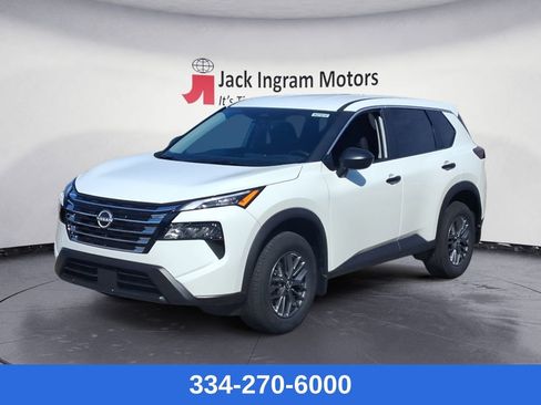 New 2026 Nissan Rogue S image 1