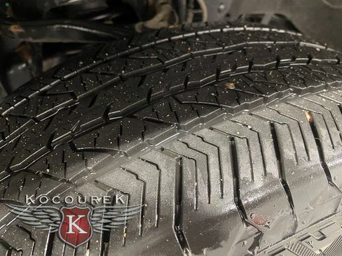 Used 2023 Ford F150 XLT w/ Equipment Group 302A High image 8