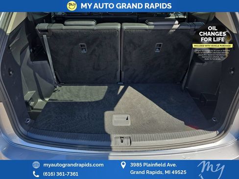 Used 2025 Volkswagen Atlas SE AWD/4WD image 26