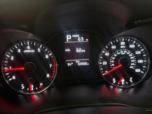 Used 2018 Kia Forte LX FWD image 12