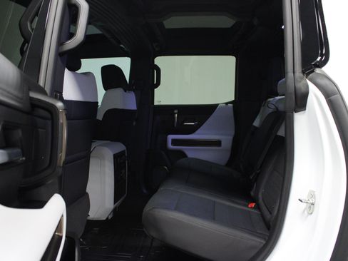 Used 2024 GMC Hummer EV 3X w/ Extreme Off-Road Package AWD/4WD image 13