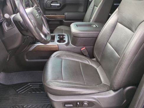 Used 2020 Chevrolet Silverado 1500 LT Trail Boss AWD/4WD image 16