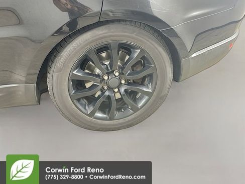 Used 2017 Land Rover Range Rover Sport HSE AWD/4WD image 32