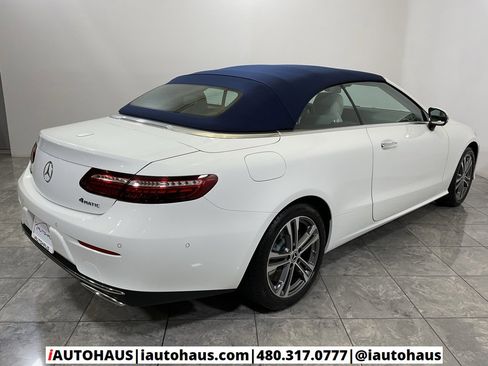 Used 2022 Mercedes-Benz E 450 4MATIC Cabriolet image 52
