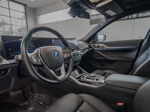 Used 2023 BMW i4 eDrive35 RWD image 6