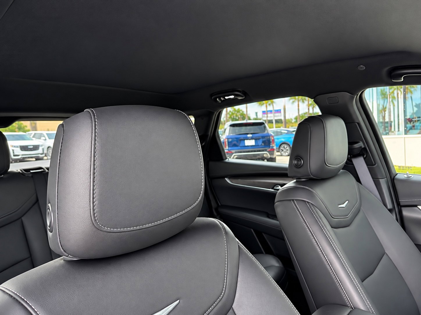 Certified 2023 Cadillac XT5 Luxury FWD image 12