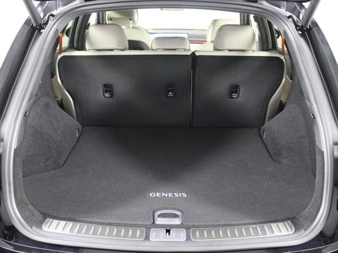 Used 2026 Genesis GV70 3.5T Sport Prestige AWD/4WD image 15