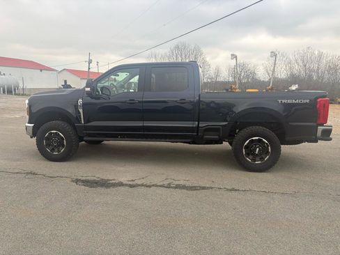 Used 2025 Ford F350 XLT w/ Tremor Off-Road Package image 6