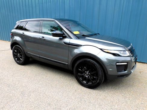 Used 2019 Land Rover Range Rover Evoque SE Premium AWD/4WD image 7