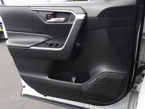 Certified 2024 Toyota RAV4 XLE AWD/4WD image 25