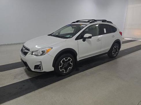 Used 2017 Subaru Crosstrek 2.0i Limited AWD/4WD image 1