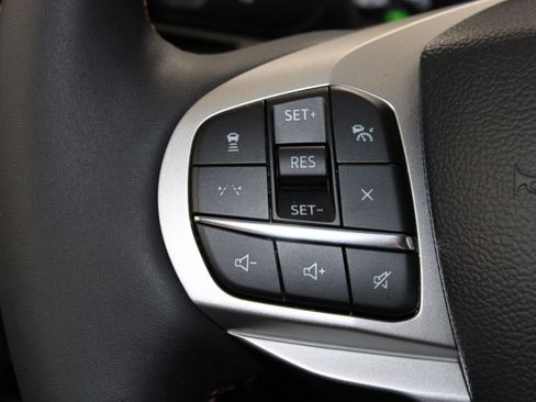 New 2026 Ford Explorer Active RWD image 37