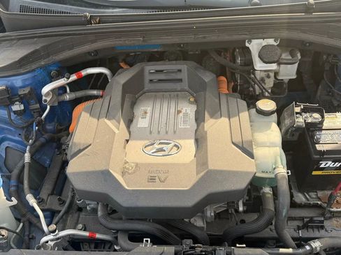 Used 2018 Hyundai Ioniq Electric FWD image 14