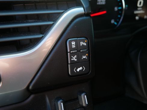 Used 2019 Chevrolet Tahoe Premier w/ Premier Plus Edition AWD/4WD image 27