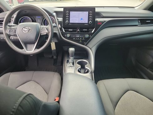 Used 2023 Toyota Camry LE FWD image 11