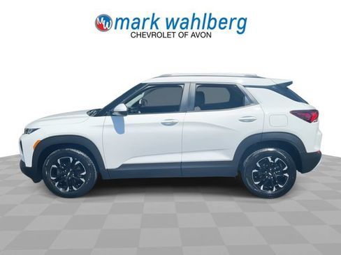 Certified 2023 Chevrolet TrailBlazer LT w/ Convenience Package FWD image 5