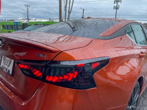 Used 2019 Nissan Altima 2.5 SR w/ SR Premium Package FWD image 39