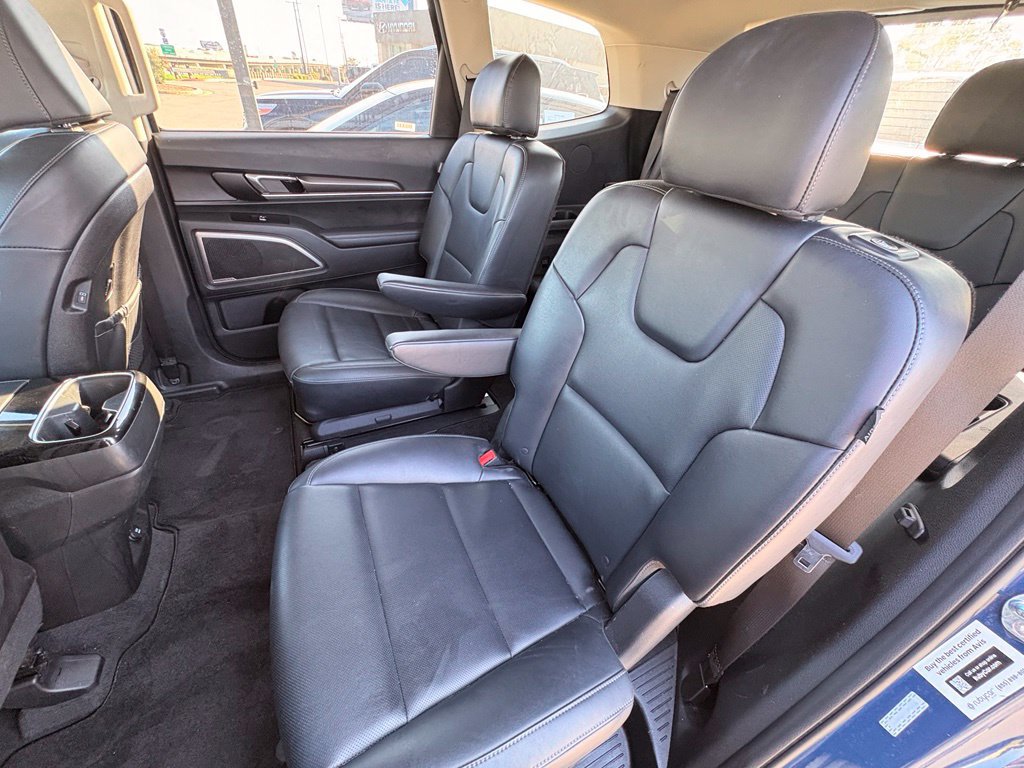 Used 2025 Kia Telluride S AWD/4WD image 27