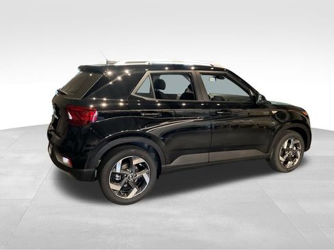 New 2026 Hyundai Venue SEL image 3