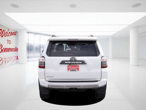 Certified 2024 Toyota 4Runner TRD Off-Road image 6