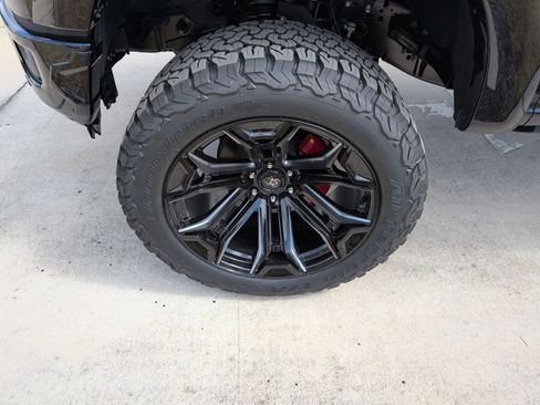 New 2026 Ford F150 XLT w/ Equipment Group 303A High image 19