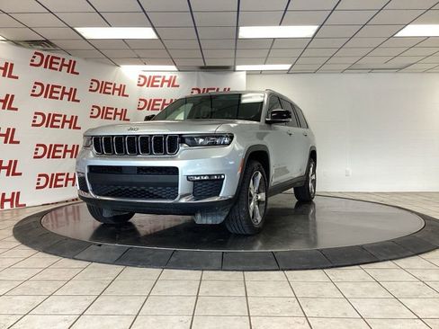 Used 2021 Jeep Grand Cherokee L Limited AWD/4WD image 3