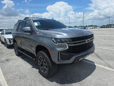 Used 2021 Chevrolet Tahoe Z71 AWD/4WD image 3