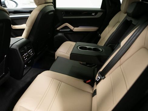 New 2026 Porsche Cayenne S AWD/4WD image 31
