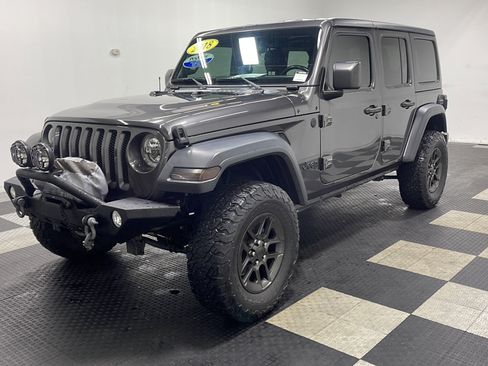 Used 2018 Jeep Wrangler Unlimited Sport S AWD/4WD image 1