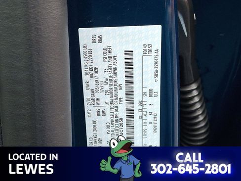 Used 2020 Ford Escape SE image 26