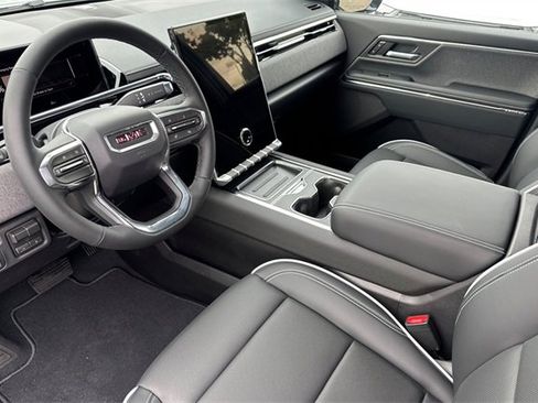 Used 2026 GMC Sierra EV Elevation image 10
