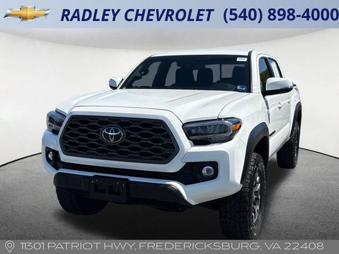 Used 2023 Toyota Tacoma TRD Off-Road AWD/4WD image 1
