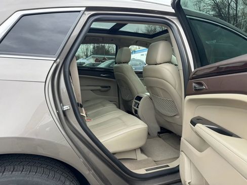 Used 2012 Cadillac SRX Luxury AWD/4WD image 12