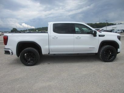 New 2026 GMC Sierra 1500 Elevation w/ Elevation Premium Package