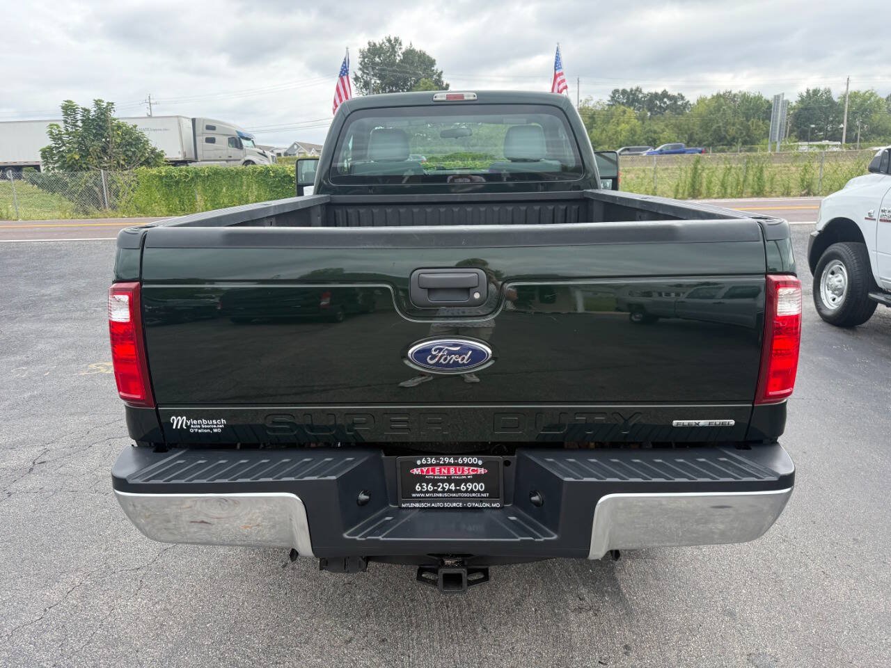 Used 2016 Ford F250 XL w/ Power Equipment Group AWD/4WD image 6