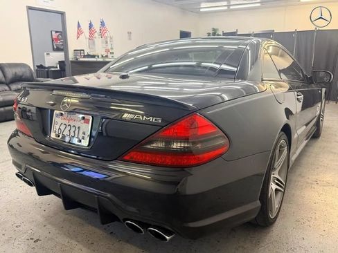 Used 2011 Mercedes-Benz SL 63 AMG image 6