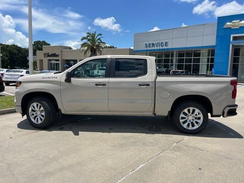 New 2026 Chevrolet Silverado 1500 Custom RWD image 4