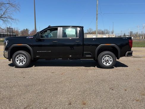 New 2026 GMC Sierra 2500 Pro AWD/4WD image 8