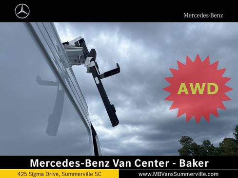 Used 2024 Mercedes-Benz Sprinter 2500 image 24
