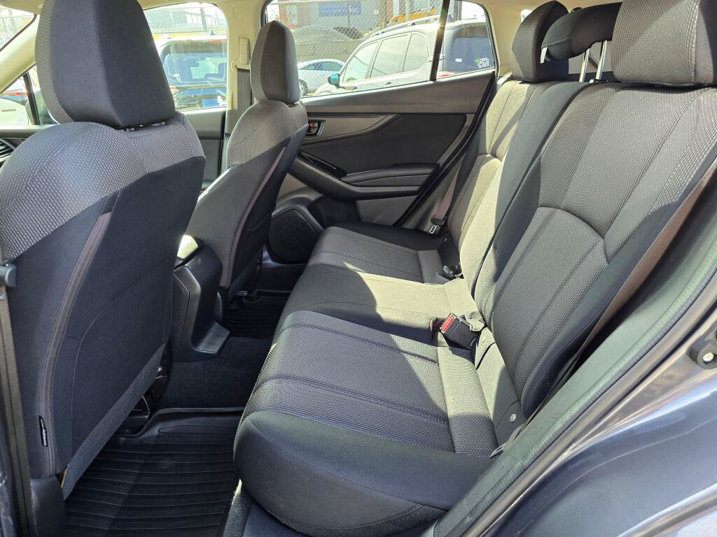 Used 2021 Subaru Crosstrek 2.0i AWD/4WD image 17