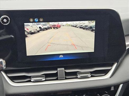 New 2026 Chevrolet Equinox LT image 13