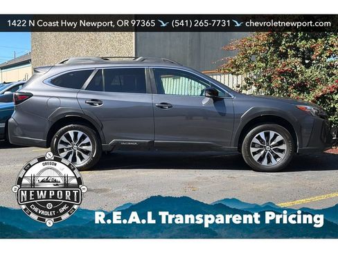 Used 2023 Subaru Outback Limited AWD/4WD image 3
