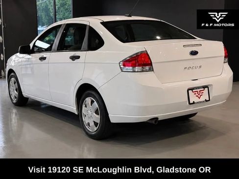 Used 2008 Ford Focus S FWD image 4