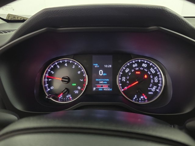 Used 2022 Toyota RAV4 LE AWD/4WD image 15