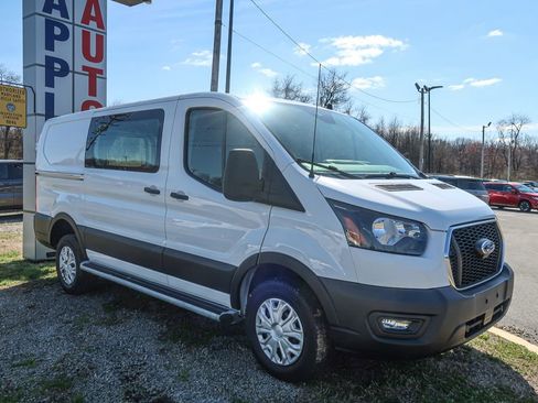 Used 2024 Ford Transit 250 Low Roof w/ Exterior Upgrade Package RWD image 1