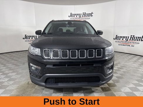 Used 2020 Jeep Compass Latitude image 4
