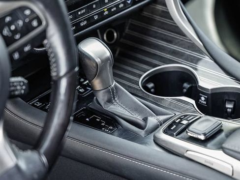 Used 2019 Lexus RX 350L Luxury FWD image 24
