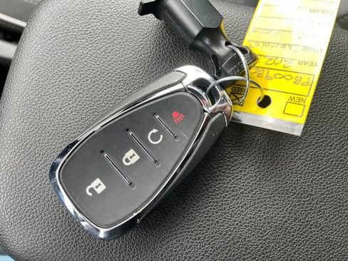 Used 2023 Chevrolet TrailBlazer LT w/ Convenience Package AWD/4WD image 28
